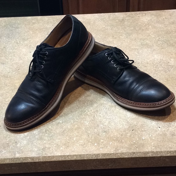 ugg mens dress shoes